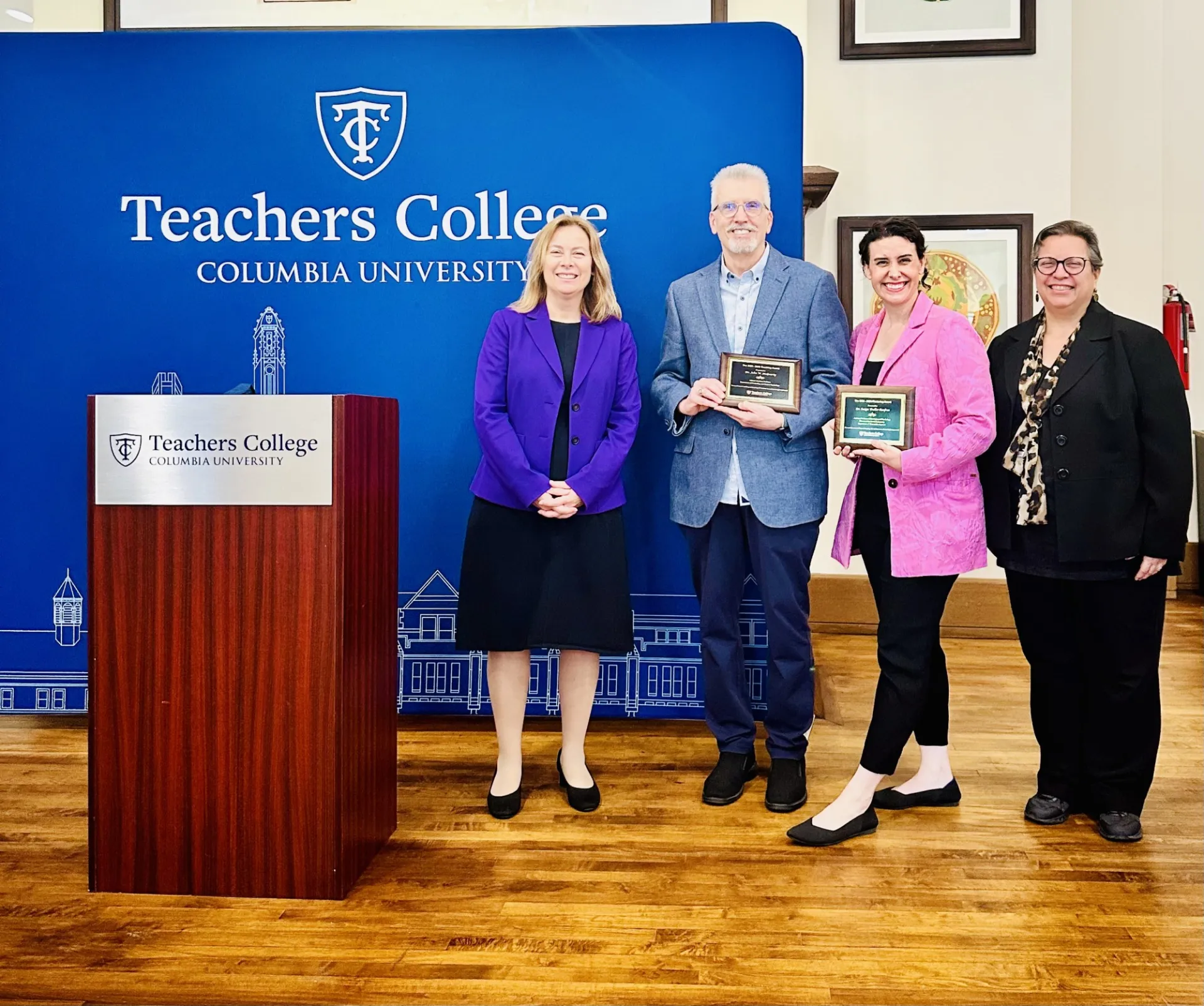 Dr. Sonya Troller-Renfree is awarded the Teachers College Mentoring Award.
